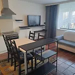 Апартаменты Am Kreuzbergl, 34qm, 1-2 Gaeste, Gratis Parkplaetze & Self Check-in *