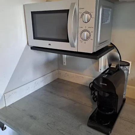 Am Kreuzbergl, 34qm, 1-2 Gaeste, Gratis Parkplaetze & Self Check-in * Klagenfurt am Woerthersee