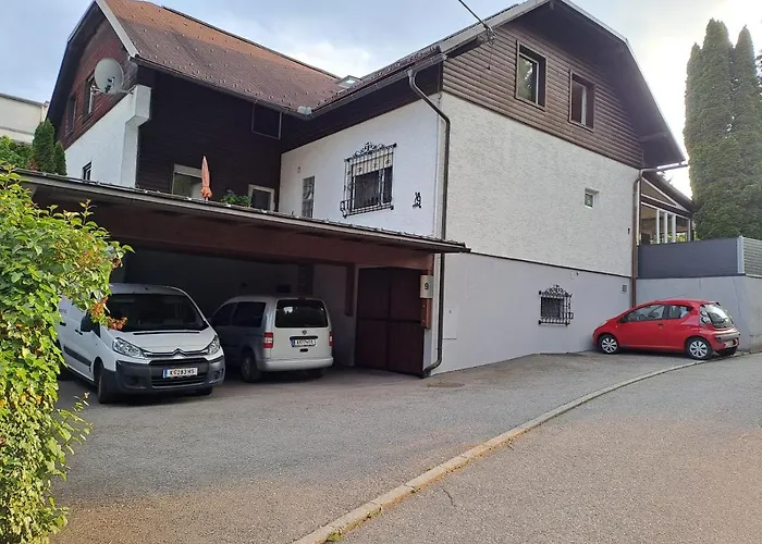 Am Kreuzbergl, 34qm, 1-2 Gaeste, Gratis Parkplaetze & Self Check-in קלגנפורט